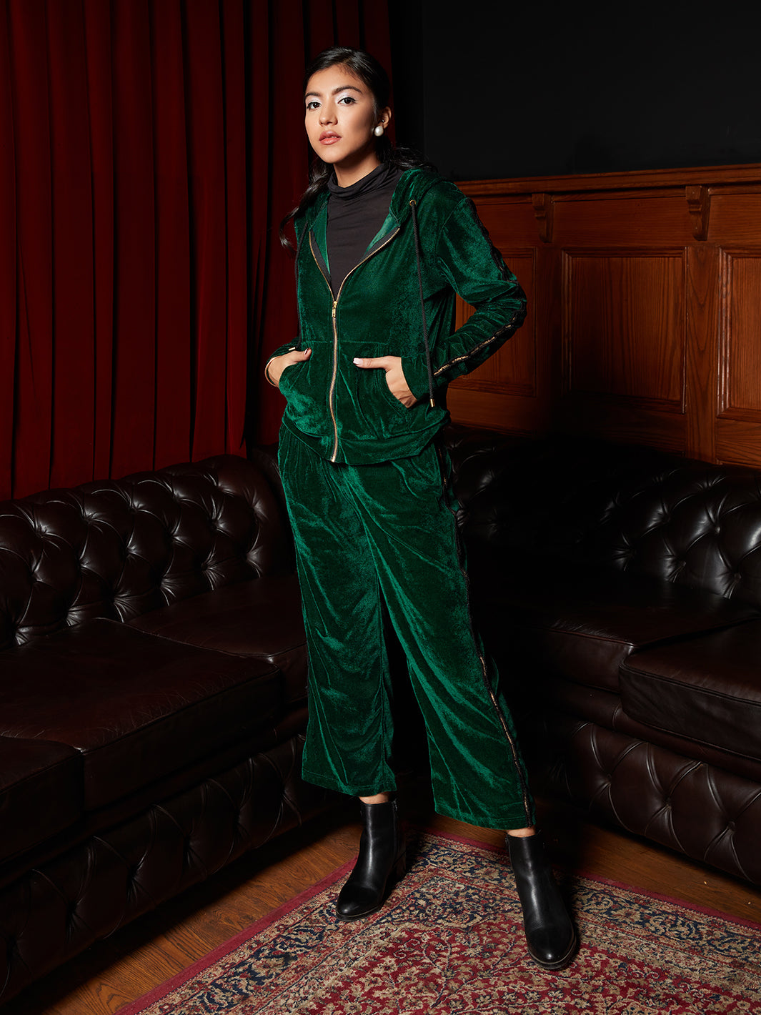 Zion Green Velvet Tracksuit With Pants - Main Image