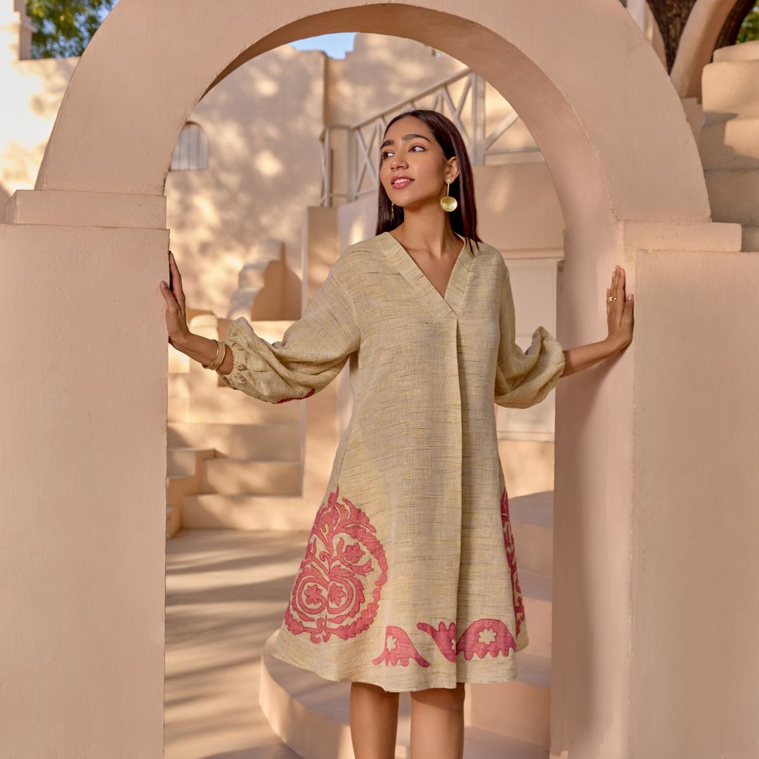 What House of Fett Outfit Works for a Resort Party with a Chic, Beachy Vibe?