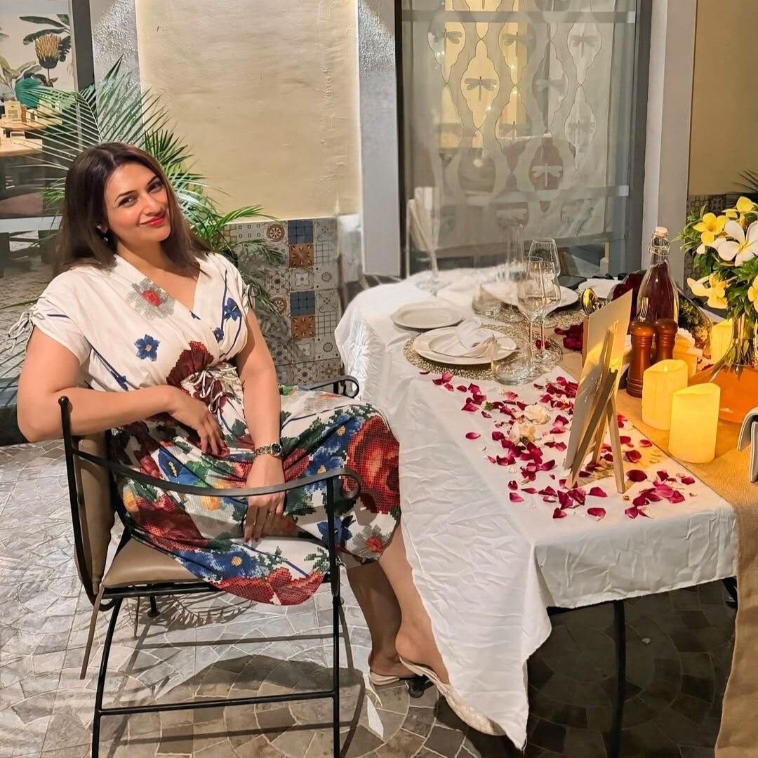 What to Wear on Valentine’s Day | Trending Dresses for Women, Girls & Ladies