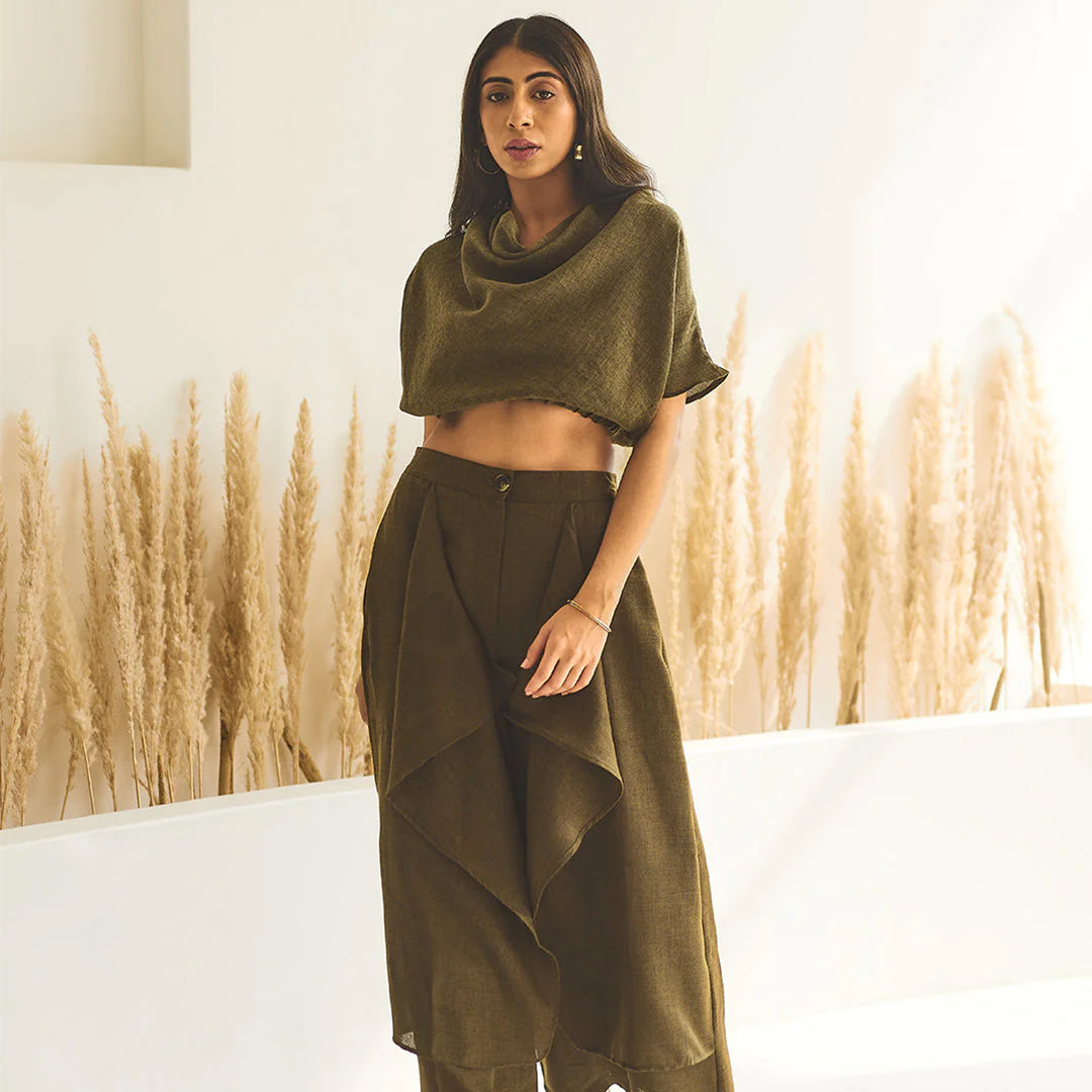 10 Resort Wear Outfits Every Woman Needs for a Beach Vacation