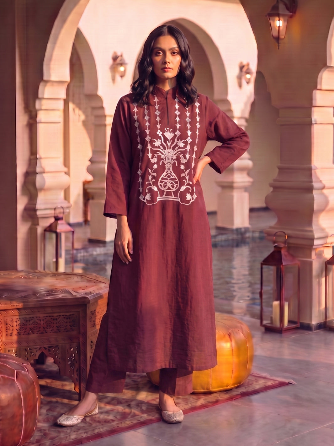 Villa Vase Embroidered Long Tunic with Slit