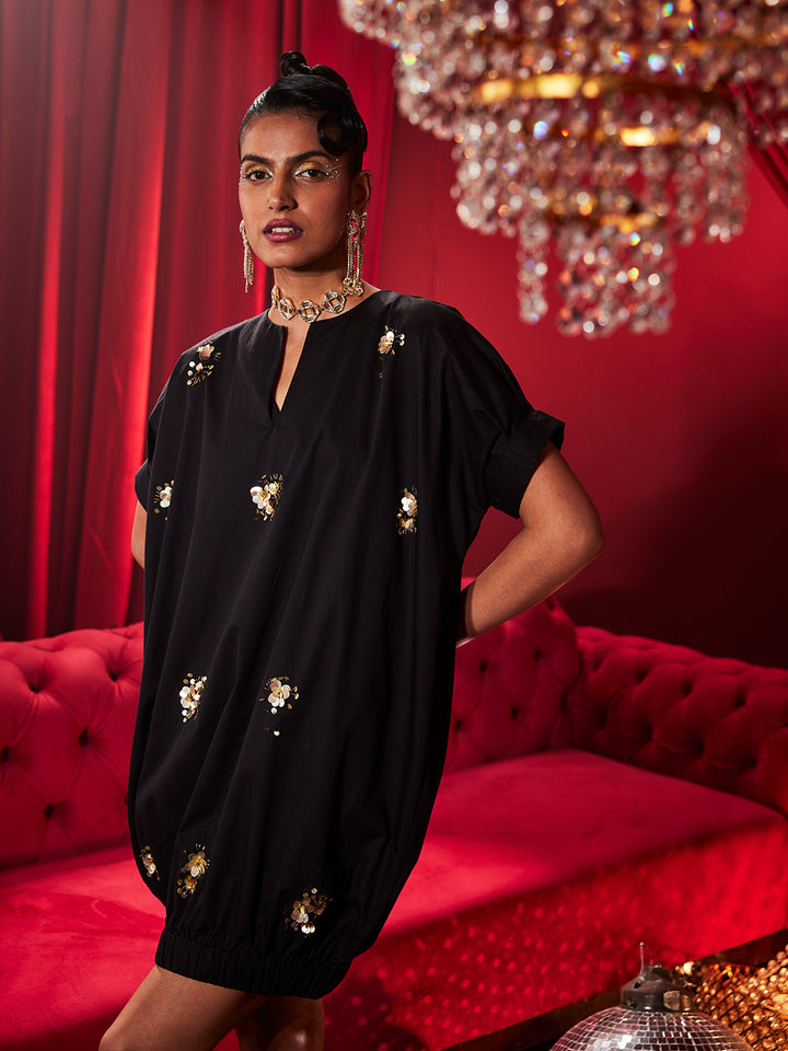 Black Bloom Embroidery Dress