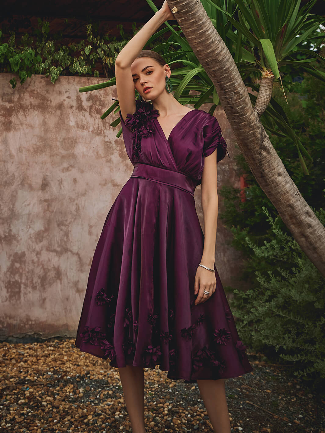 wine color dress | v-neck dress | Floral Dress | luxury wine dress | one piece dress | single piece dress | party dresses | resort dress | event party dress | long dress| midi dress