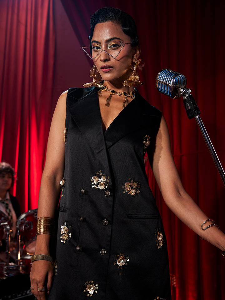 Elizabeth Black Short Lapel Dress