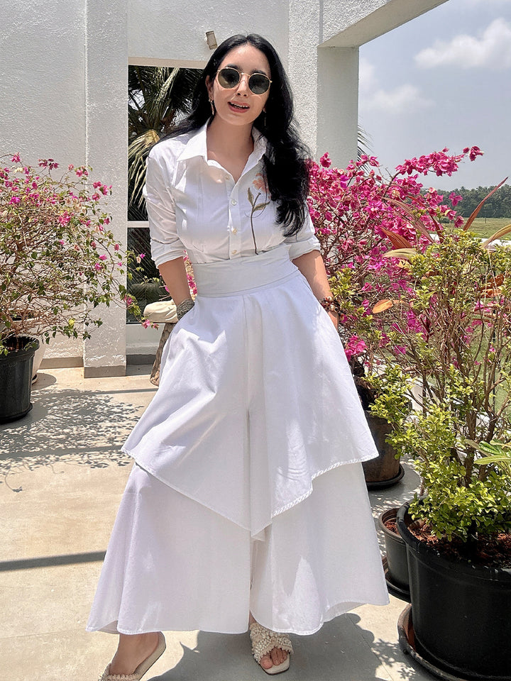 Chic Vacation Outfit