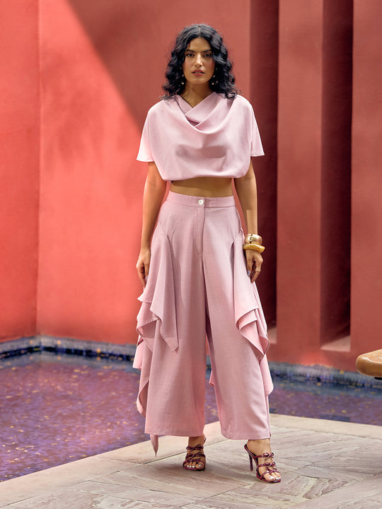 Trendy Vacation Outfit