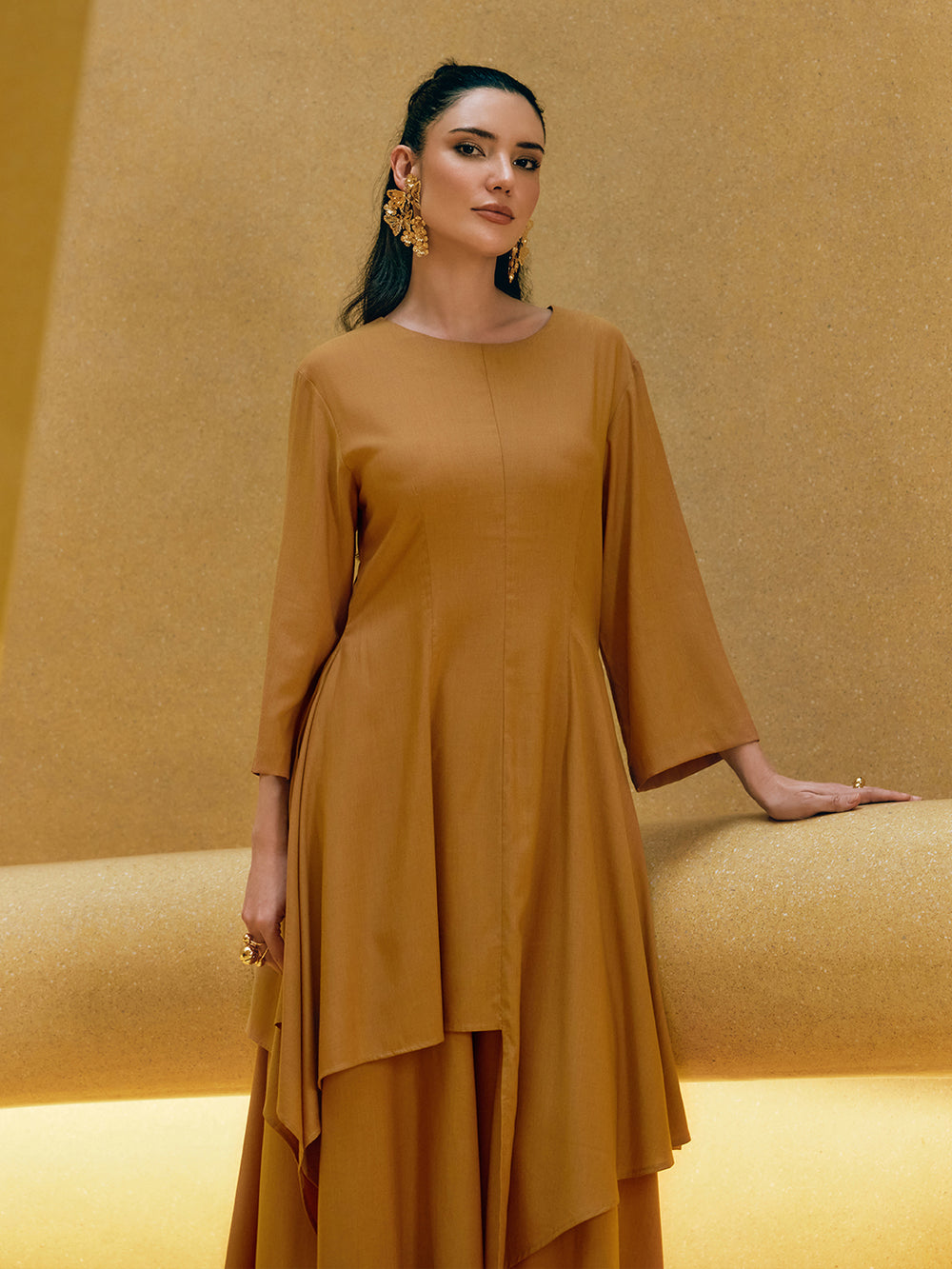 Asymmetric co-ord set