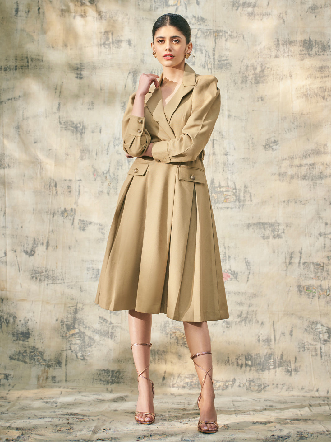 Trench dress shop with sleeves